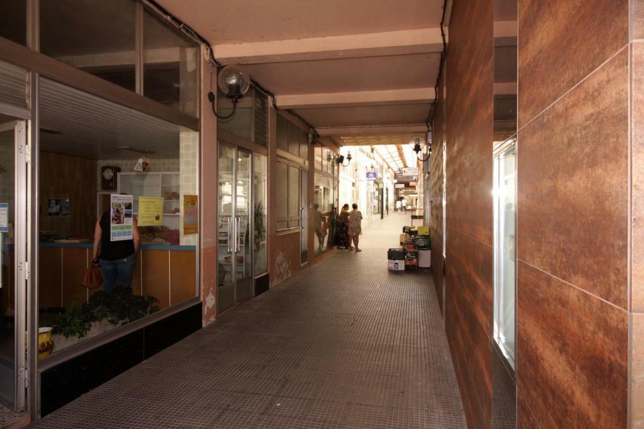 Albergue Lalin Centro Exterior foto